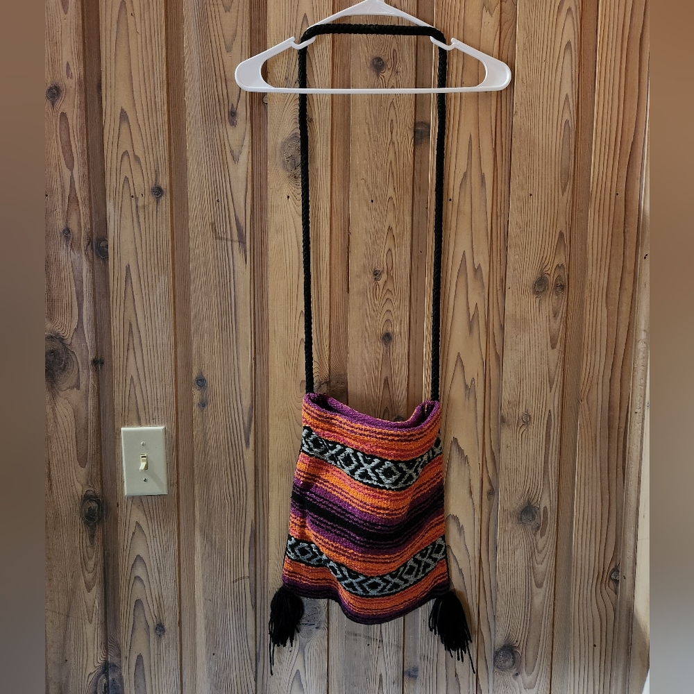 Fun aztec printed crossbody bag